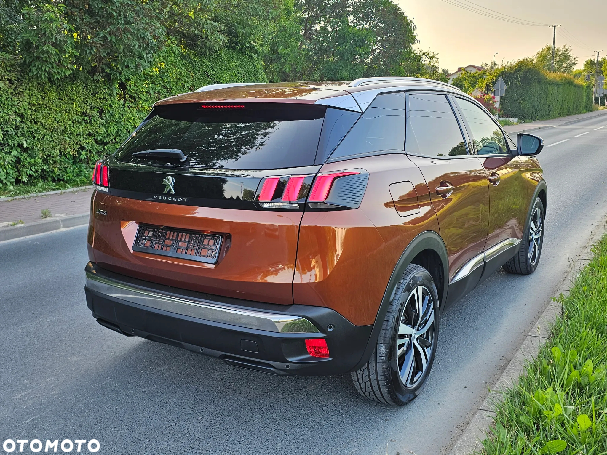 Peugeot 3008 PureTech 130 Stop & Start GPF Allure - 9