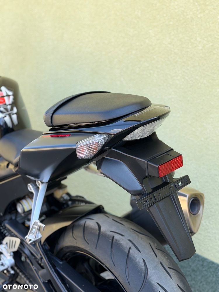 Suzuki GSX-R - 20