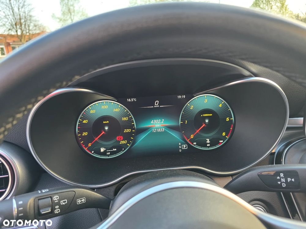 Mercedes-Benz Klasa C 220 d 4MATIC 9G-TRONIC - 5