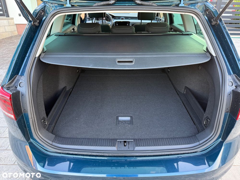 Volkswagen Passat 1.5 TSI EVO Business - 27