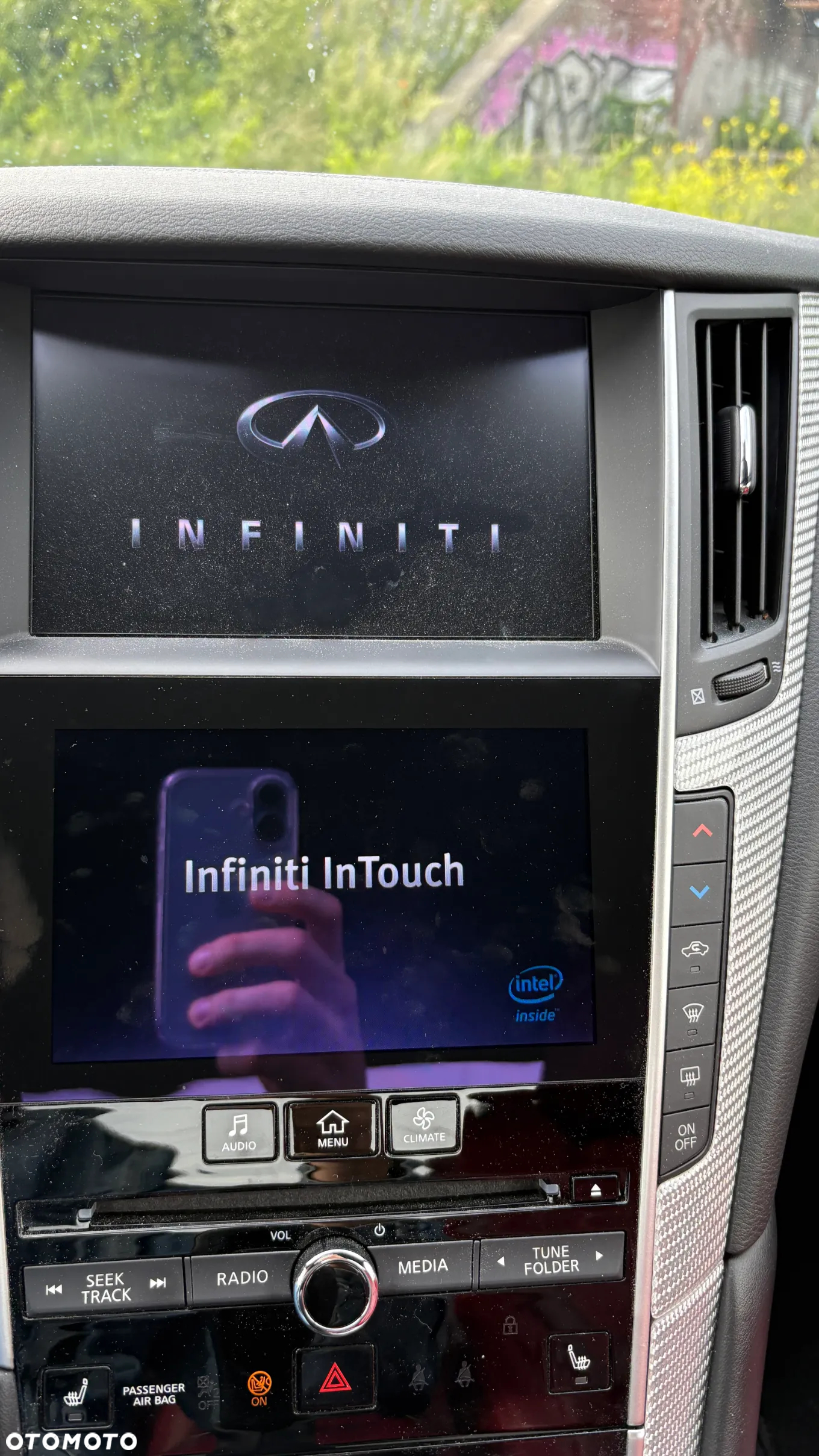 Infiniti Q60 2.0t Sport - 28