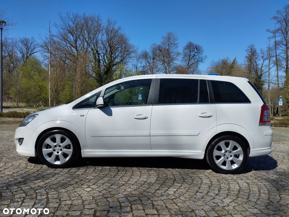 Opel Zafira 1.7 CDTI Sport - 19