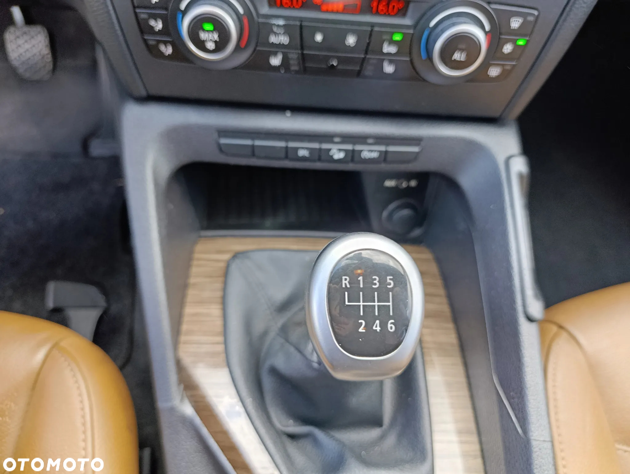 BMW X1 xDrive18d - 23