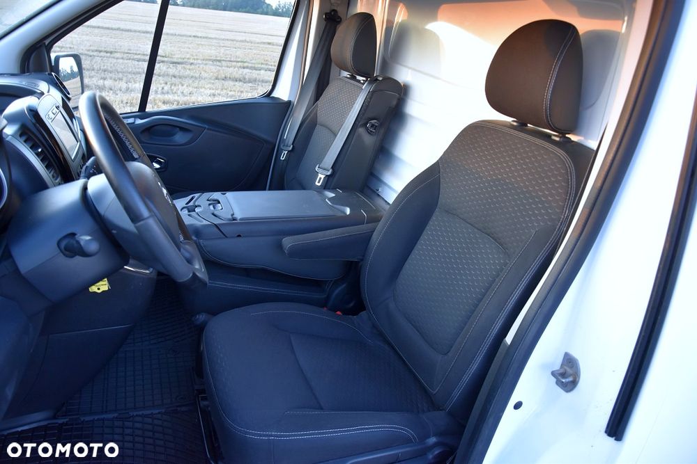 Opel VIVARO L2H1 NAWIGACJA HAK - 19