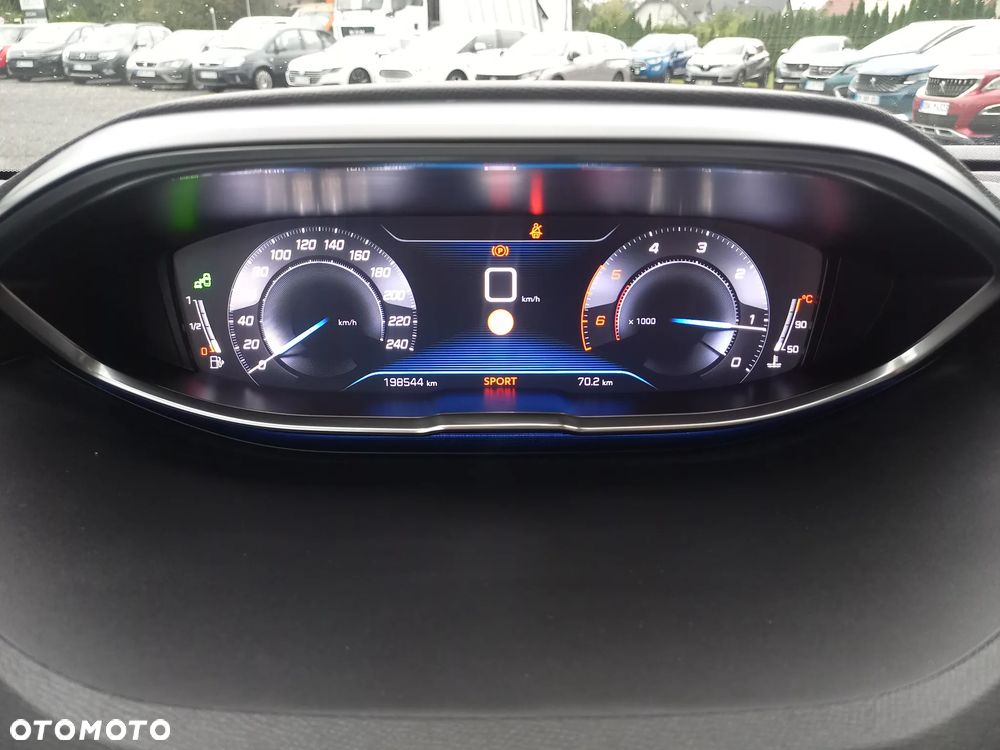 Peugeot 3008 BlueHDi 130 Stop & Start Allure - 29