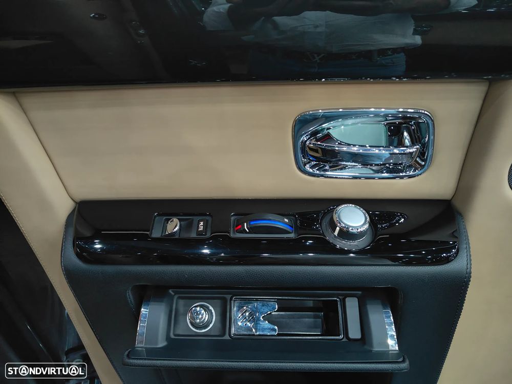 Rolls Royce Phantom 6.8 V12 - 47