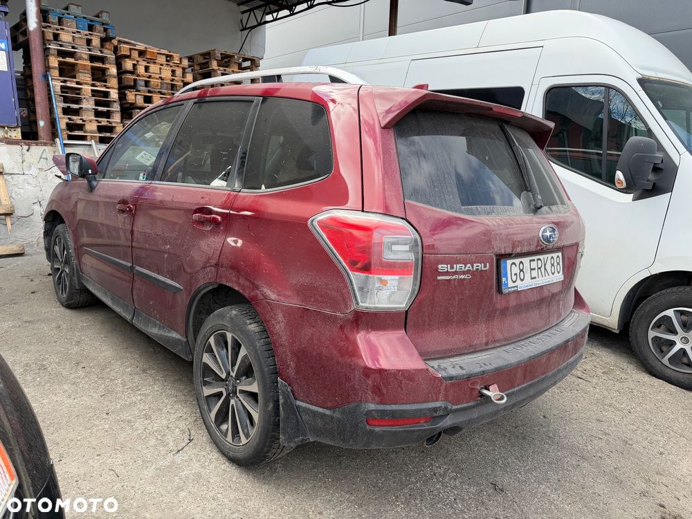 Subaru Forester 2.0 XT Platinum Lineartronic - 3