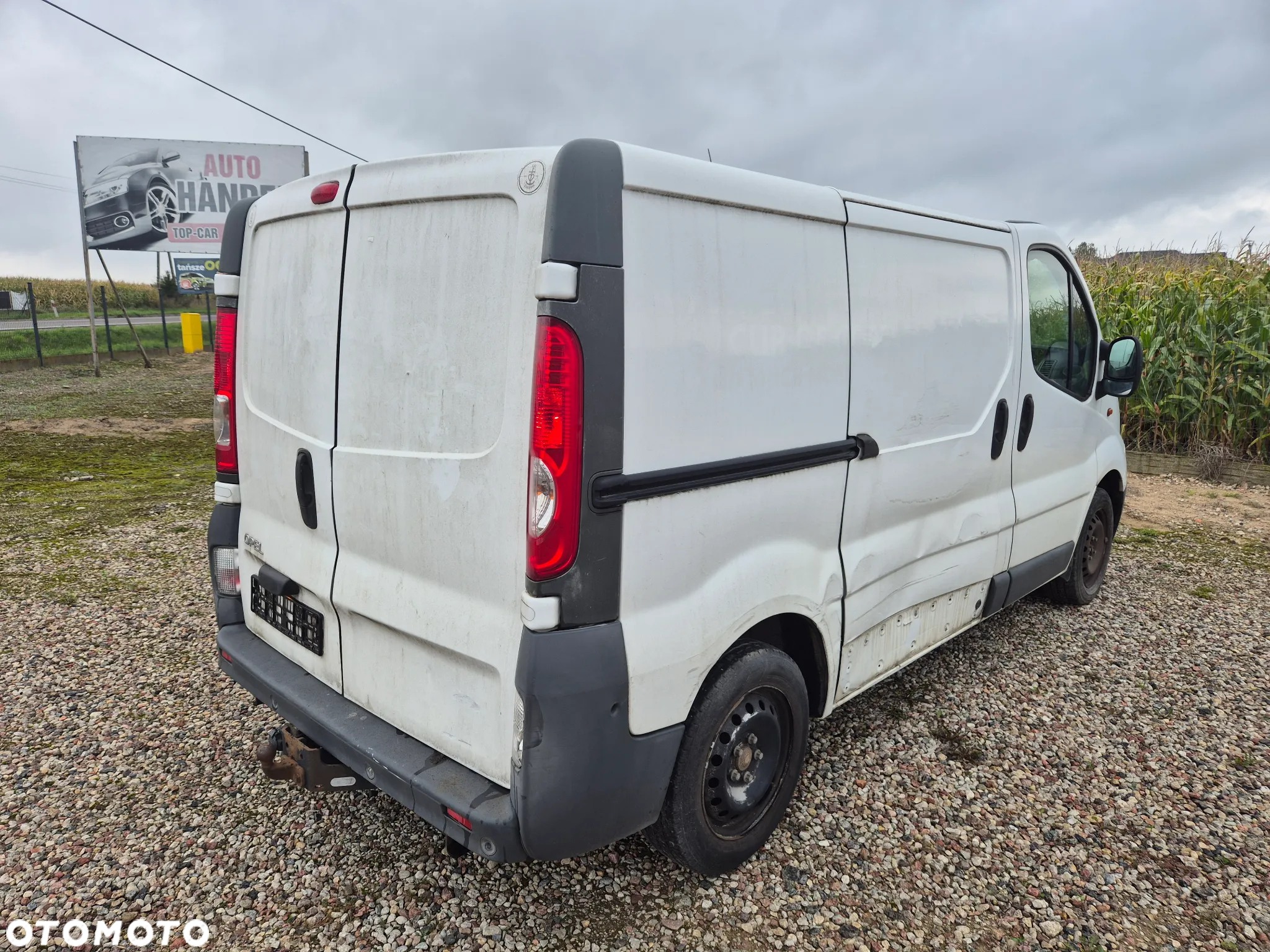 Opel Vivaro - 2