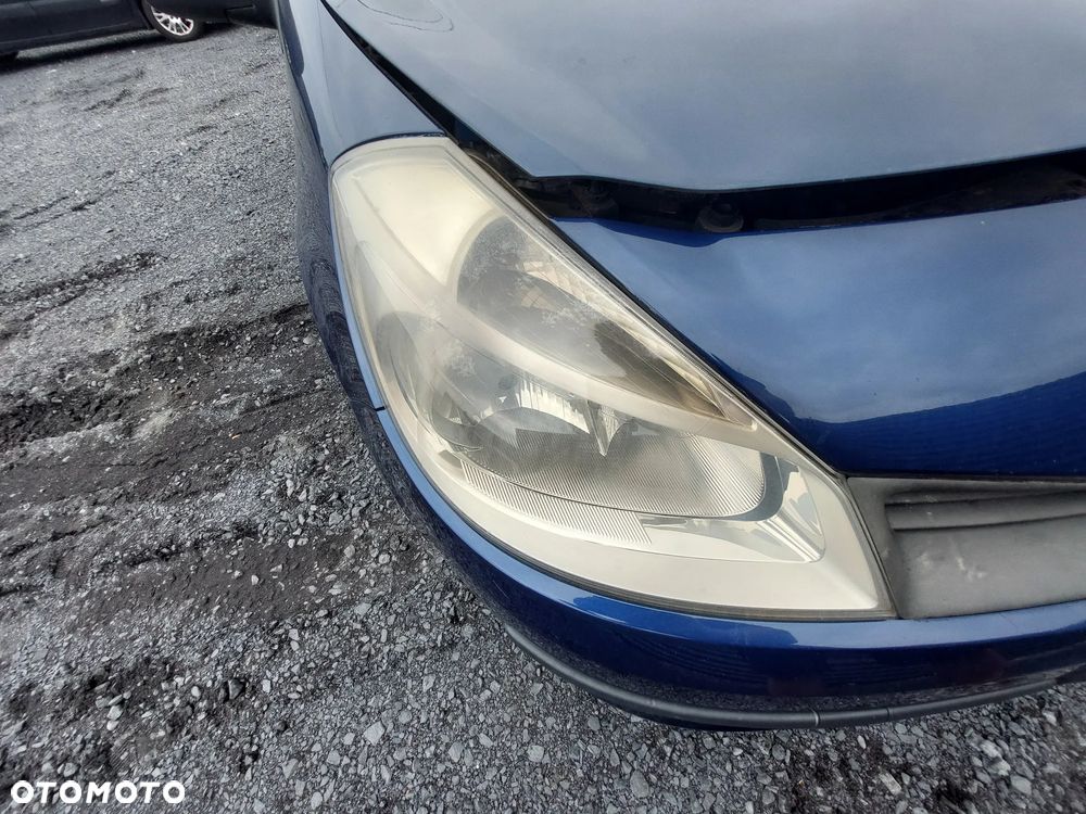 RENAULT CLIO III LAMPA LEWY PRAWY PRZÓD PRZEDNIA LEWA PRAWA nr. 6/7 - 2