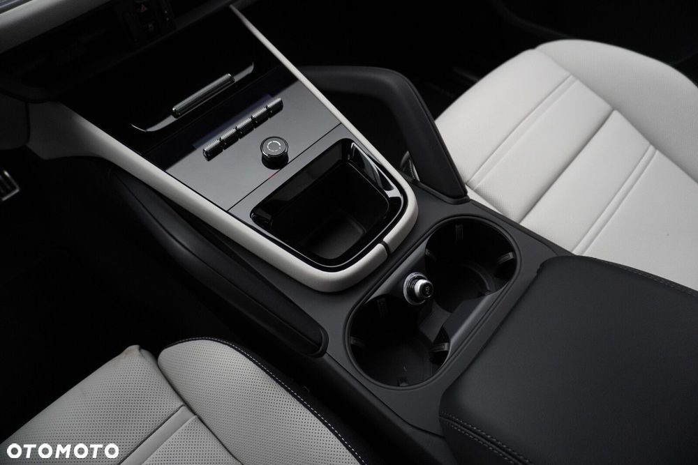 Porsche Cayenne S - 24