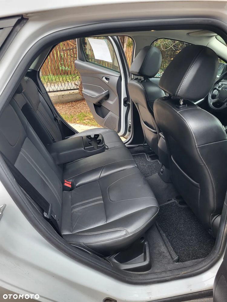 Ford Focus - 9