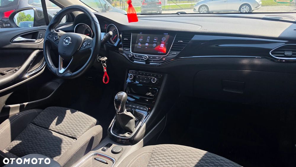 Opel Astra 1.4 Turbo Innovation - 12