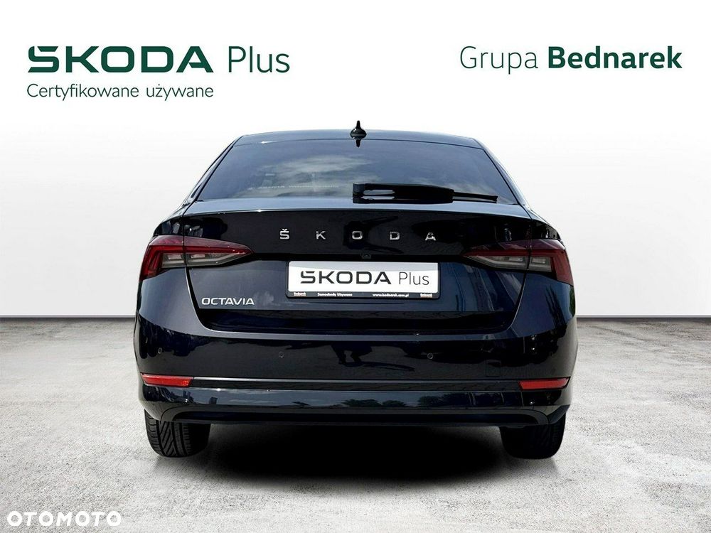Skoda Octavia 2.0 TDI Ambition DSG - 4