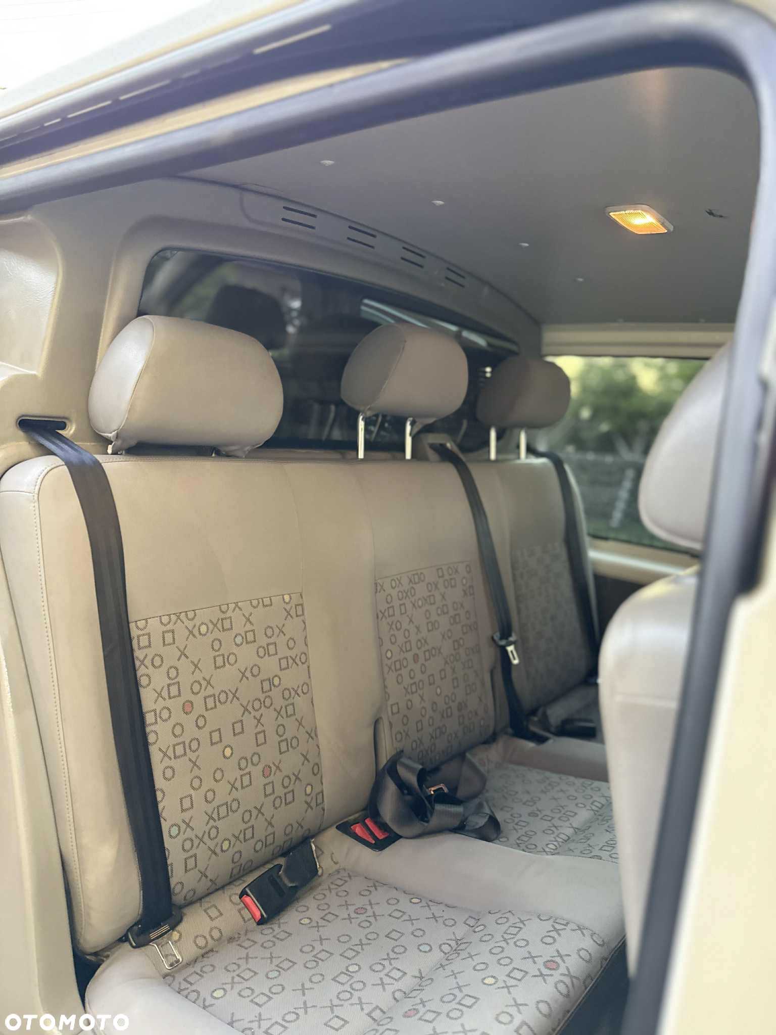 Volkswagen Transporter - 15