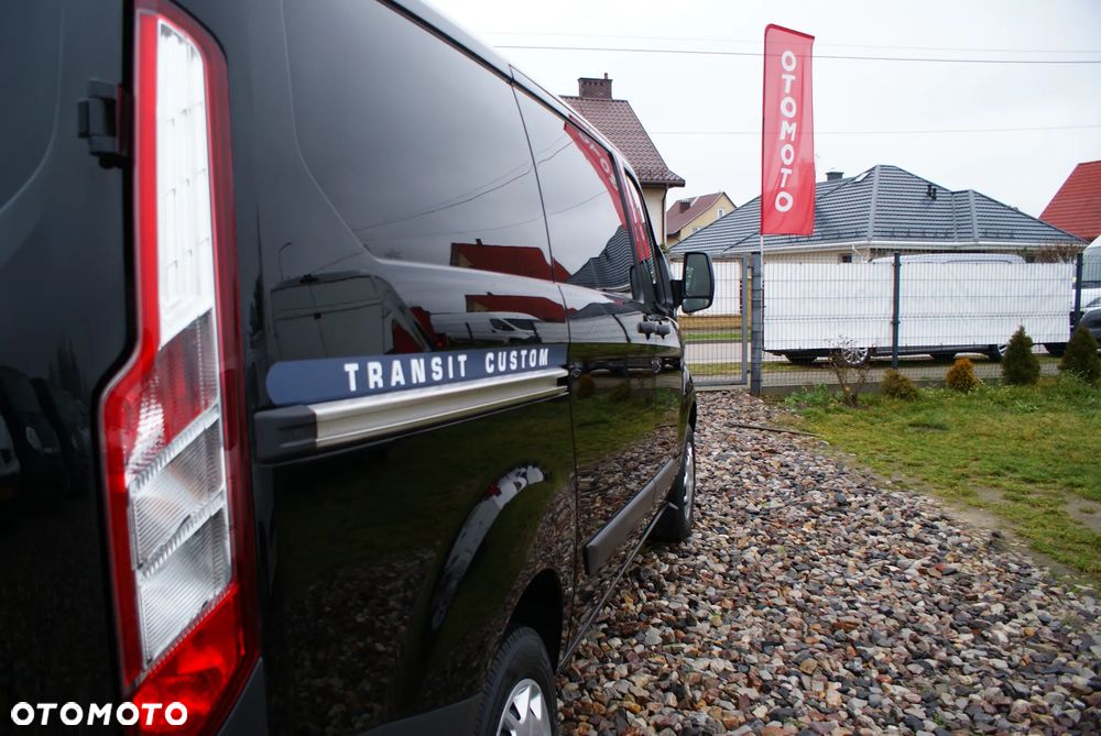 Ford Transit Custom - 12
