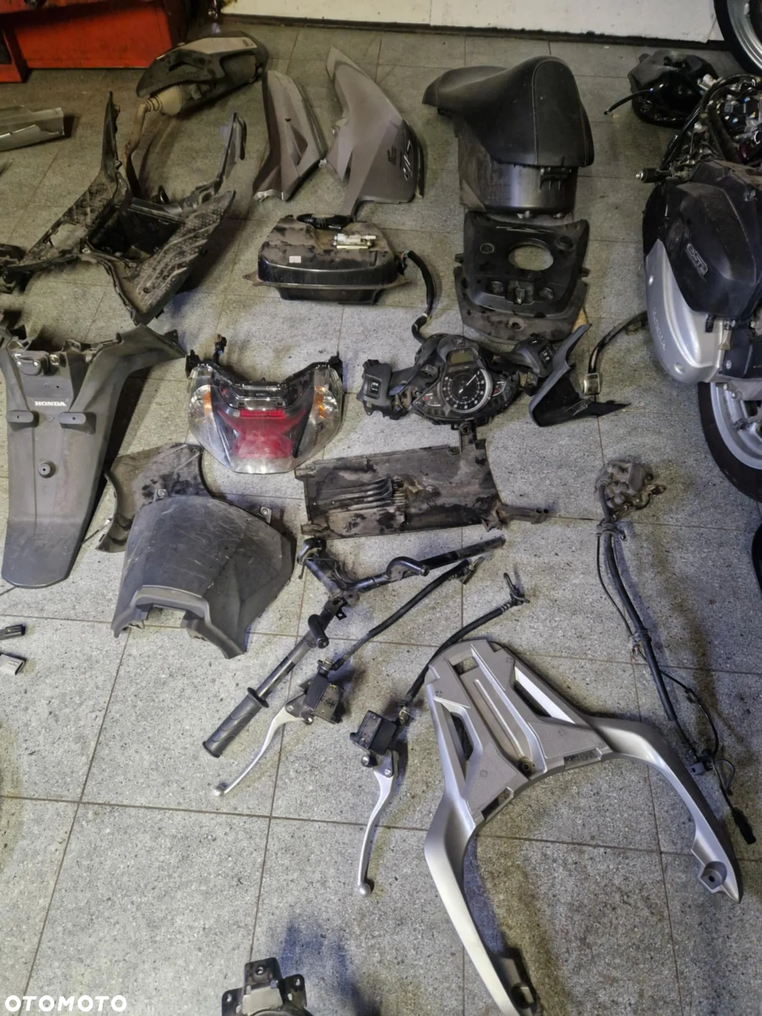 Silnik plastiki koła osprzęt Honda SH125 - 4