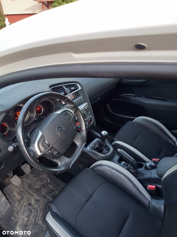 Citroën C4 HDi 90 Attraction - 6