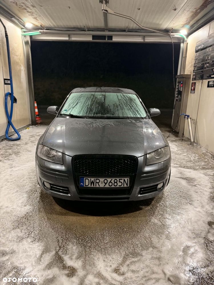 Audi A3 Sportback 2.0 TDI DPF Ambiente - 1