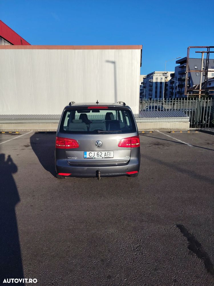 Volkswagen Touran 1.6 TDI BlueMotion Technology Comfortline - 4
