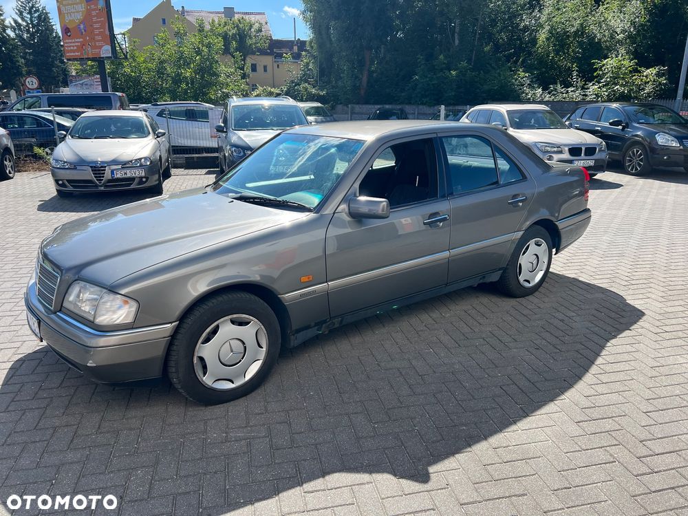 Mercedes-Benz Klasa C - 1