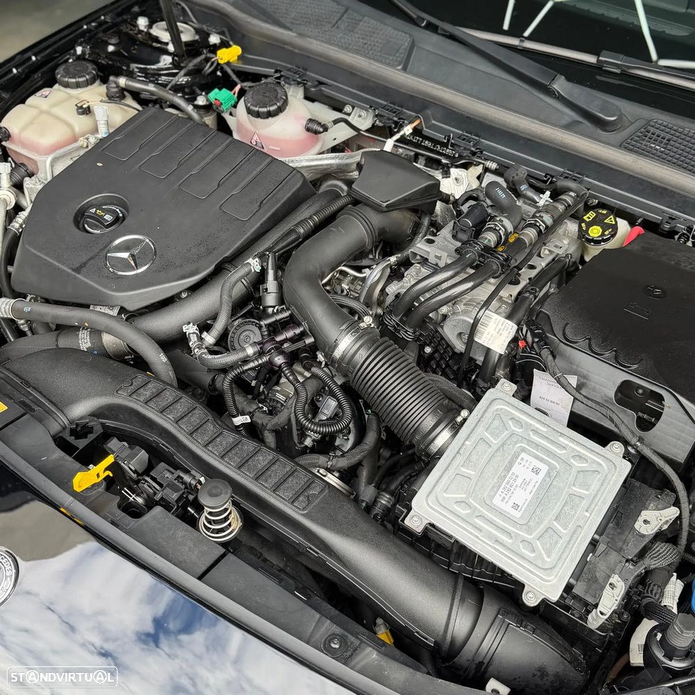Mercedes-Benz A 250 Limousine e 8G-DCT AMG Line - 22