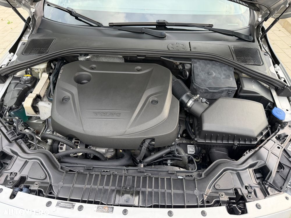 Volvo V60 ver-d3-geartronic-momentum-pro - 17