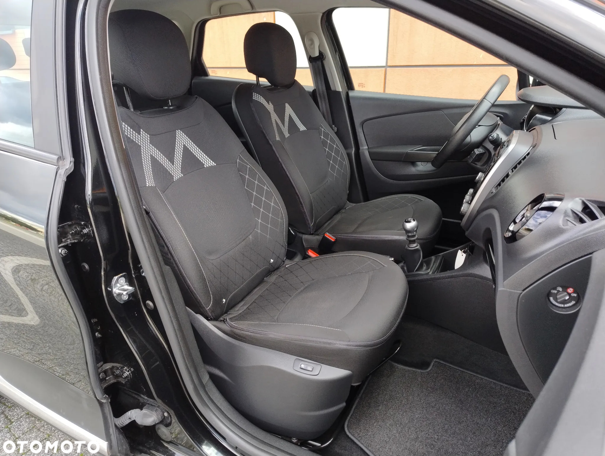 Renault Captur 1.2 Energy TCe Limited - 11