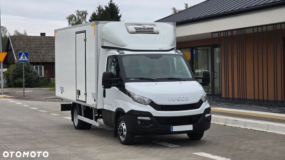 Iveco DAILY 3.0 150KM  50C15❗❗CHŁODNIA 8 EP / AGREGAT THERMOKING / ZABUDOWA IGLOOCAR  / FULL OPCJA  / SKRZYNIA MANUALNA / BLIŹNIAKI / SALON POLSKA / 35C15 50C15 - 12