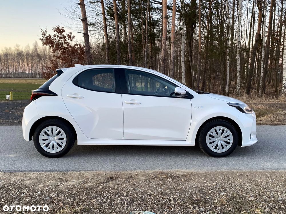 Toyota Yaris - 4