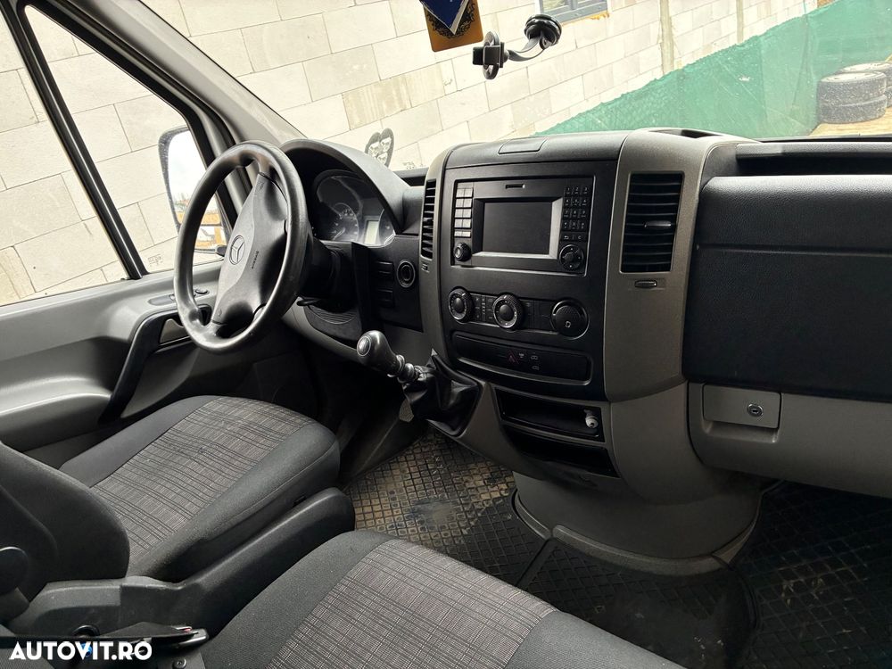 Mercedes-Benz Sprinter - 3