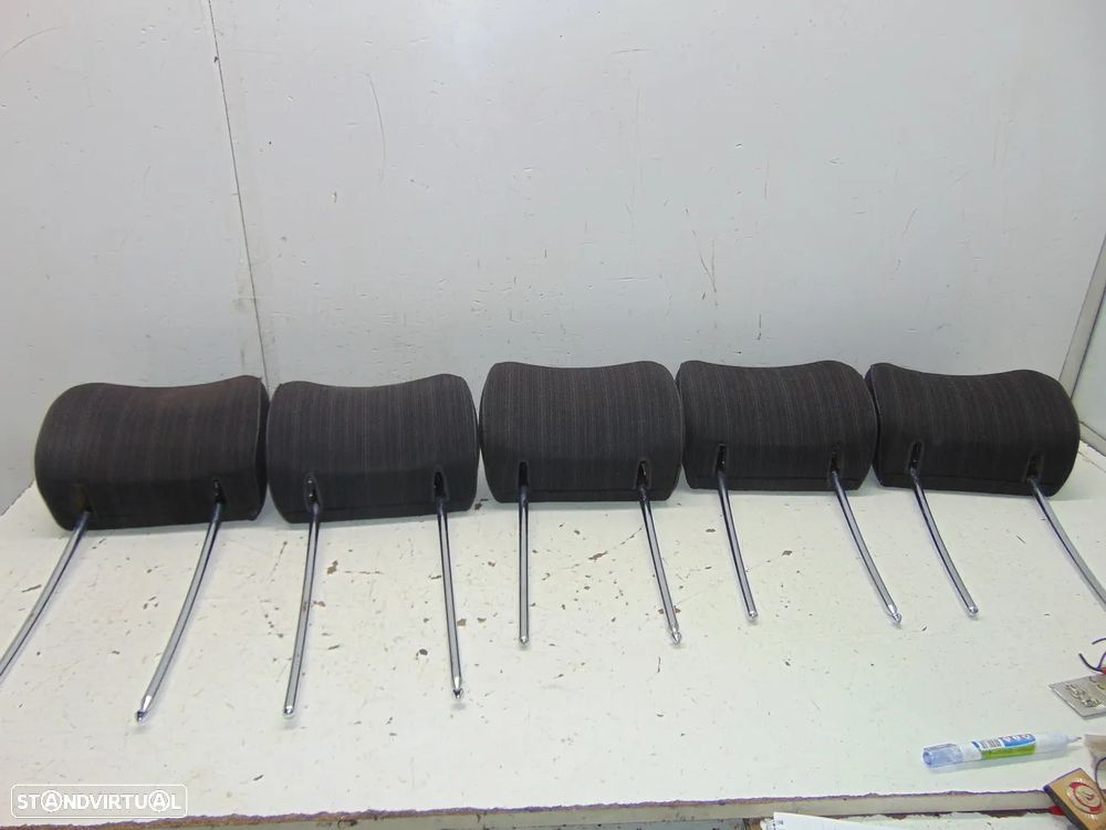 Mercedes W124 encostos cabeça - 1