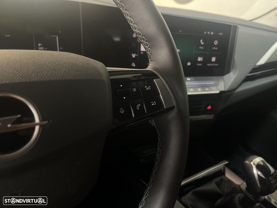 Opel Astra 1.2 T Elegance - 20