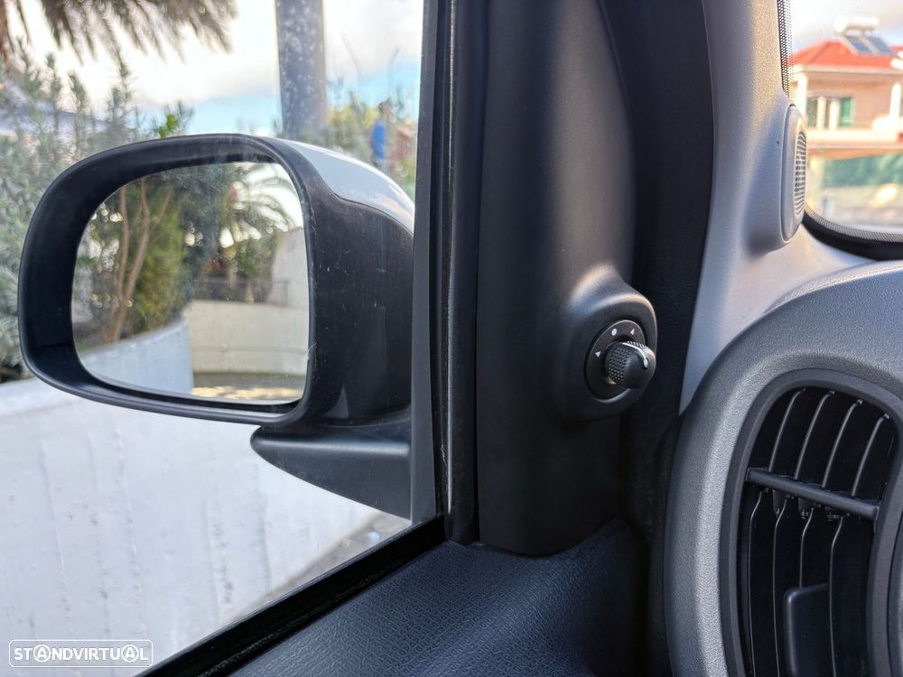 Fiat Panda 1.2 Lounge - 30