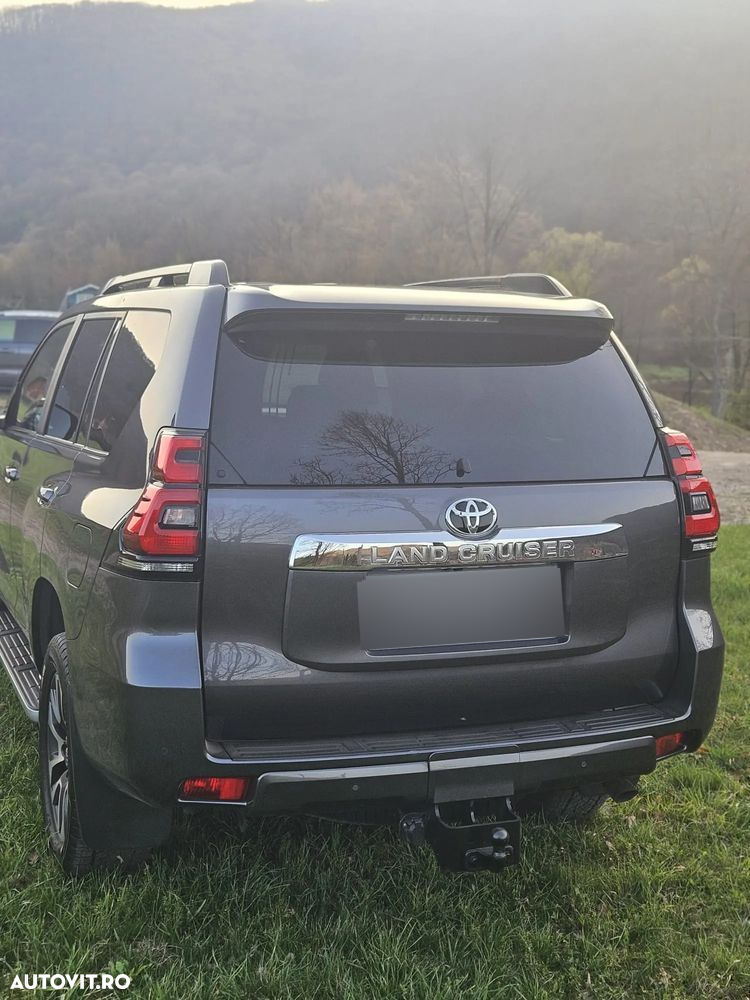 Toyota Land Cruiser 2.8l D-4D 204 CP A/T 7 locuri Executive - 5