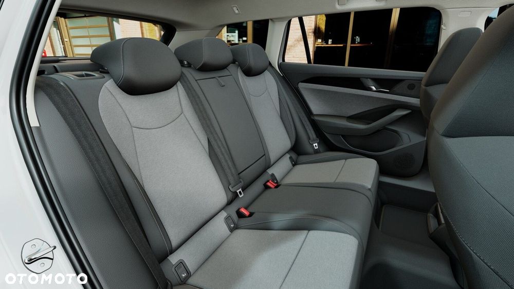 Volkswagen Passat - 17