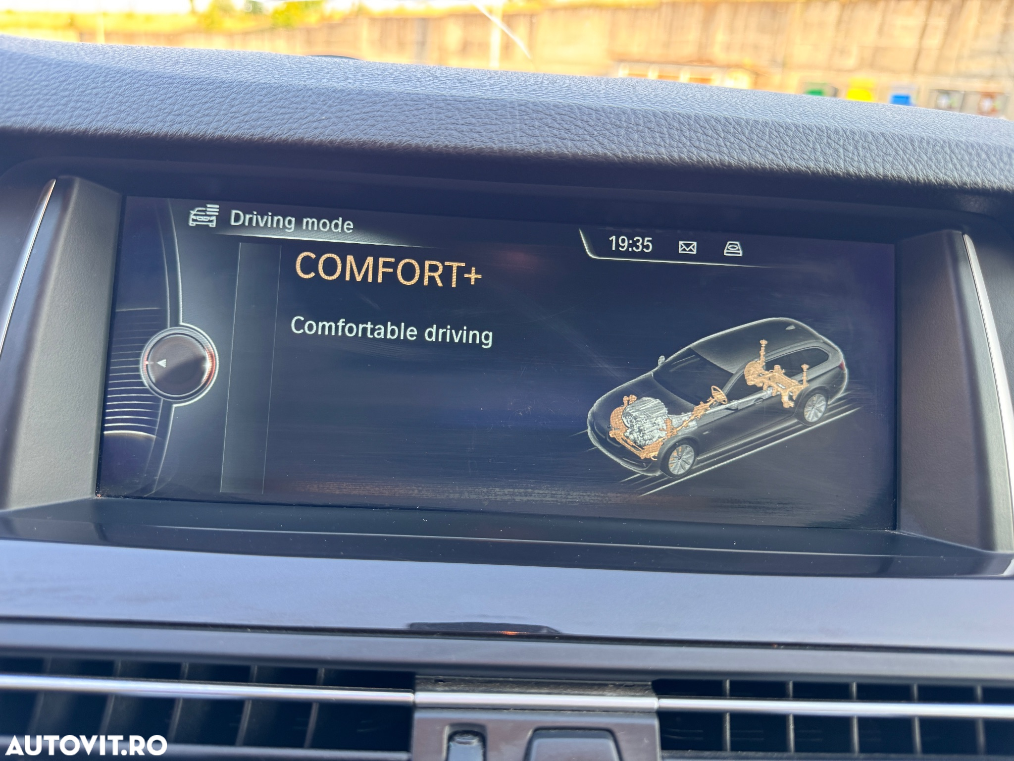 BMW Seria 5 525d Touring Aut. Luxury Line - 16