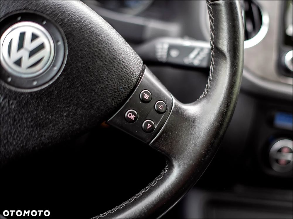Volkswagen Tiguan - 21