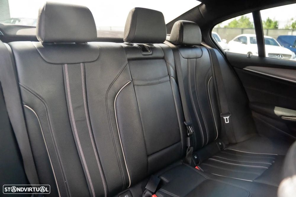 BMW 530 e iPerformance Pack M - 27