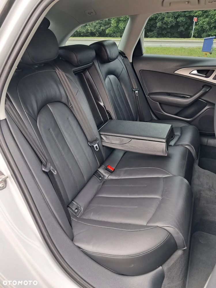 Audi A6 Avant - 14