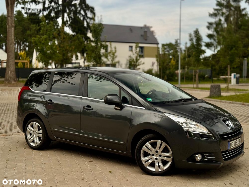 Peugeot 5008 HDI FAP 115 Family - 17