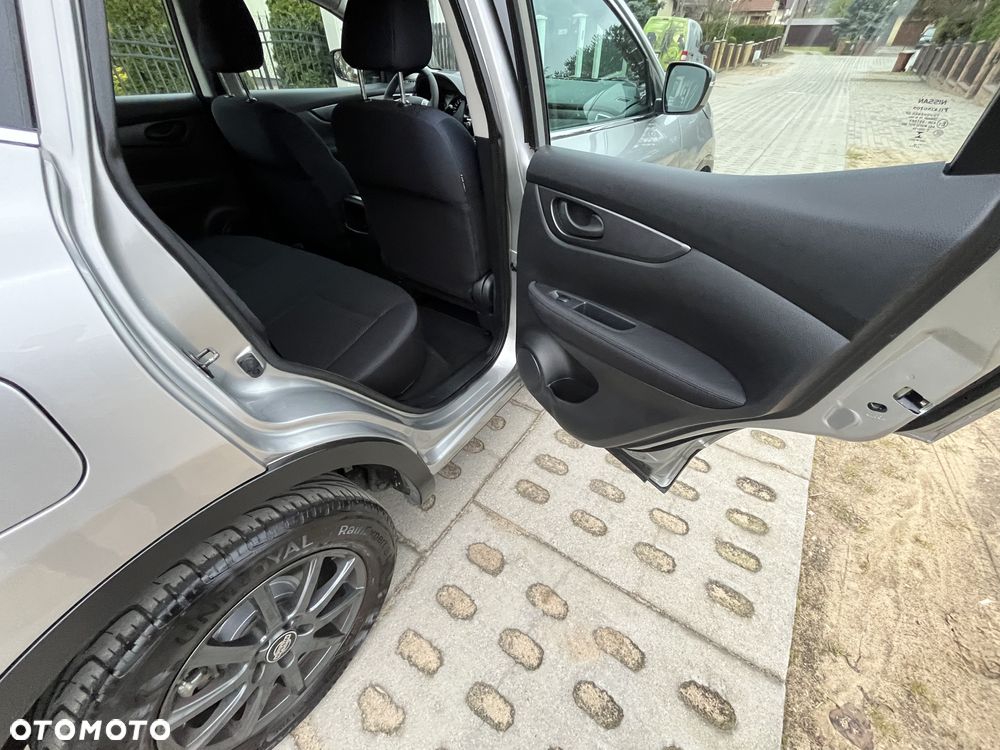 Nissan Qashqai 1.2 DIG-T Visia EU6 - 11