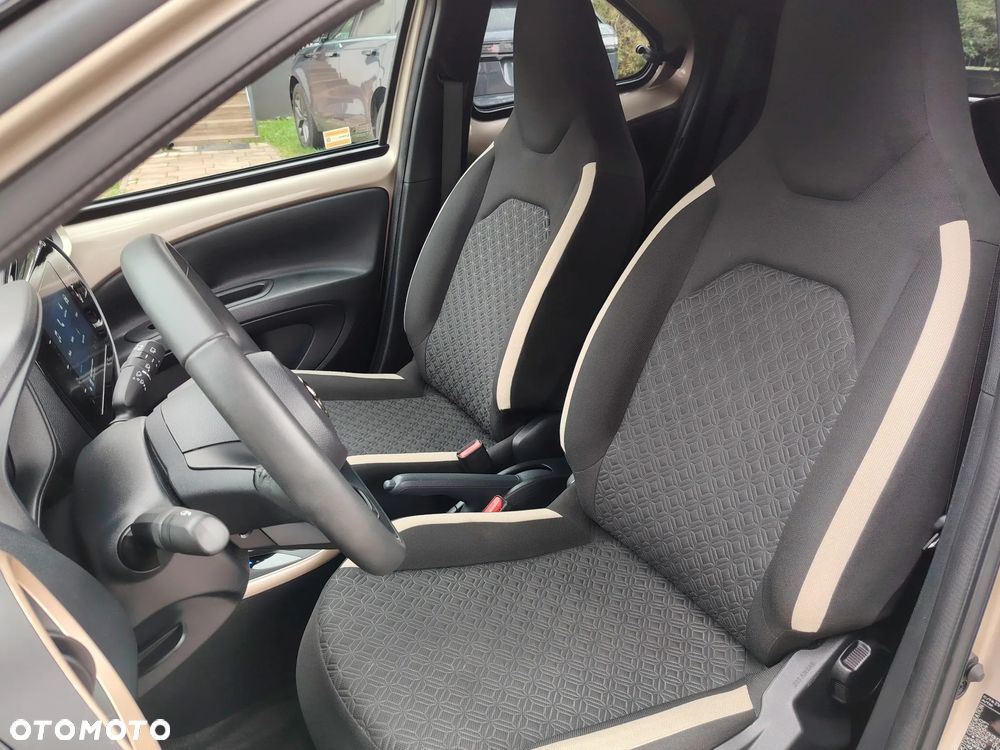 Toyota Aygo X 1.0 VVT-i Style CVT - 20