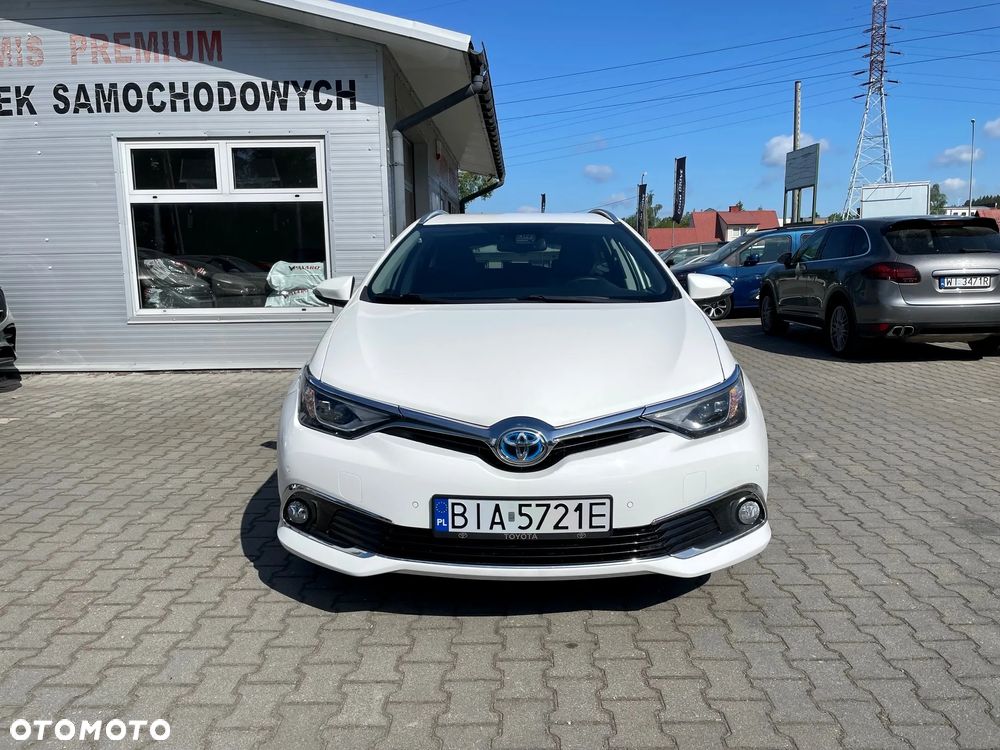 Toyota Auris - 16