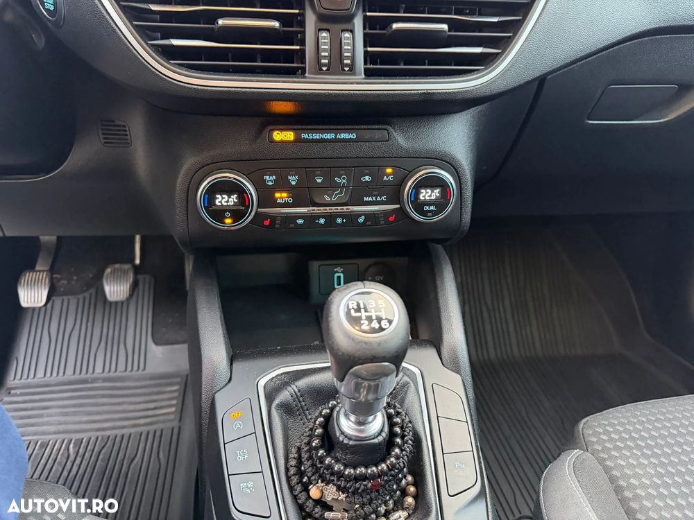 Ford Focus 1.5 EcoBlue Titanium Business - 12