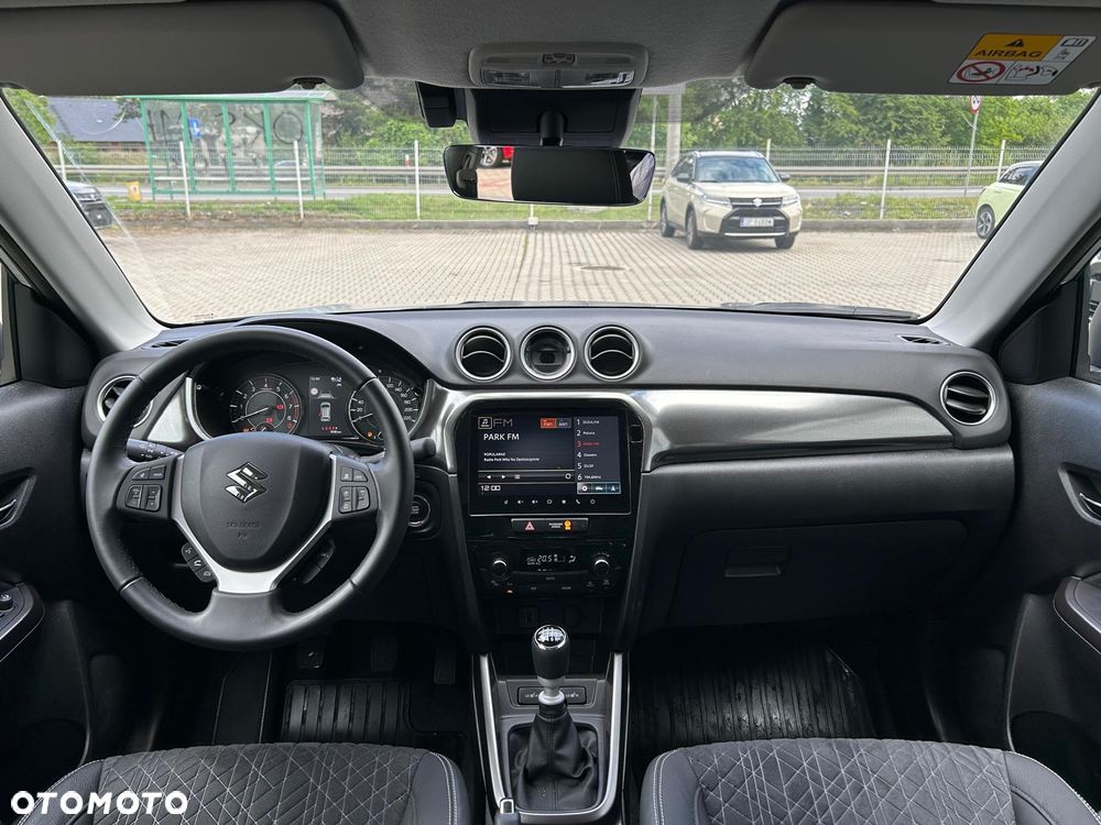 Suzuki Vitara 1.4 Boosterjet mHEV Elegance 2WD - 12