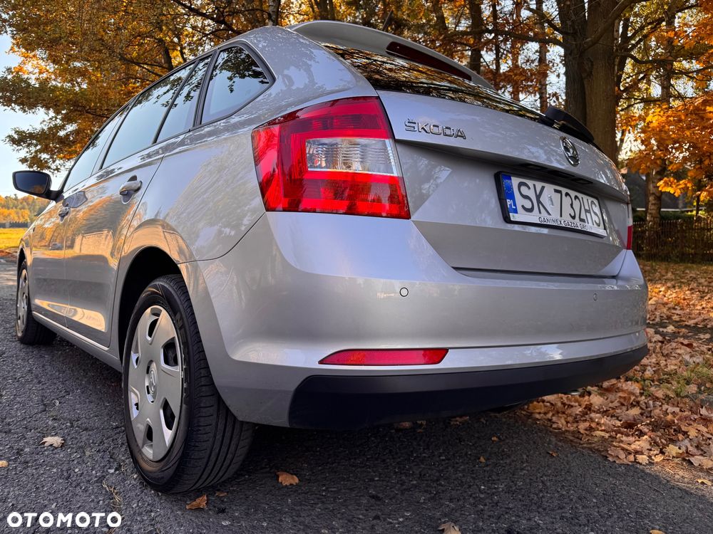 Skoda RAPID 1.2 TSI Active - 12