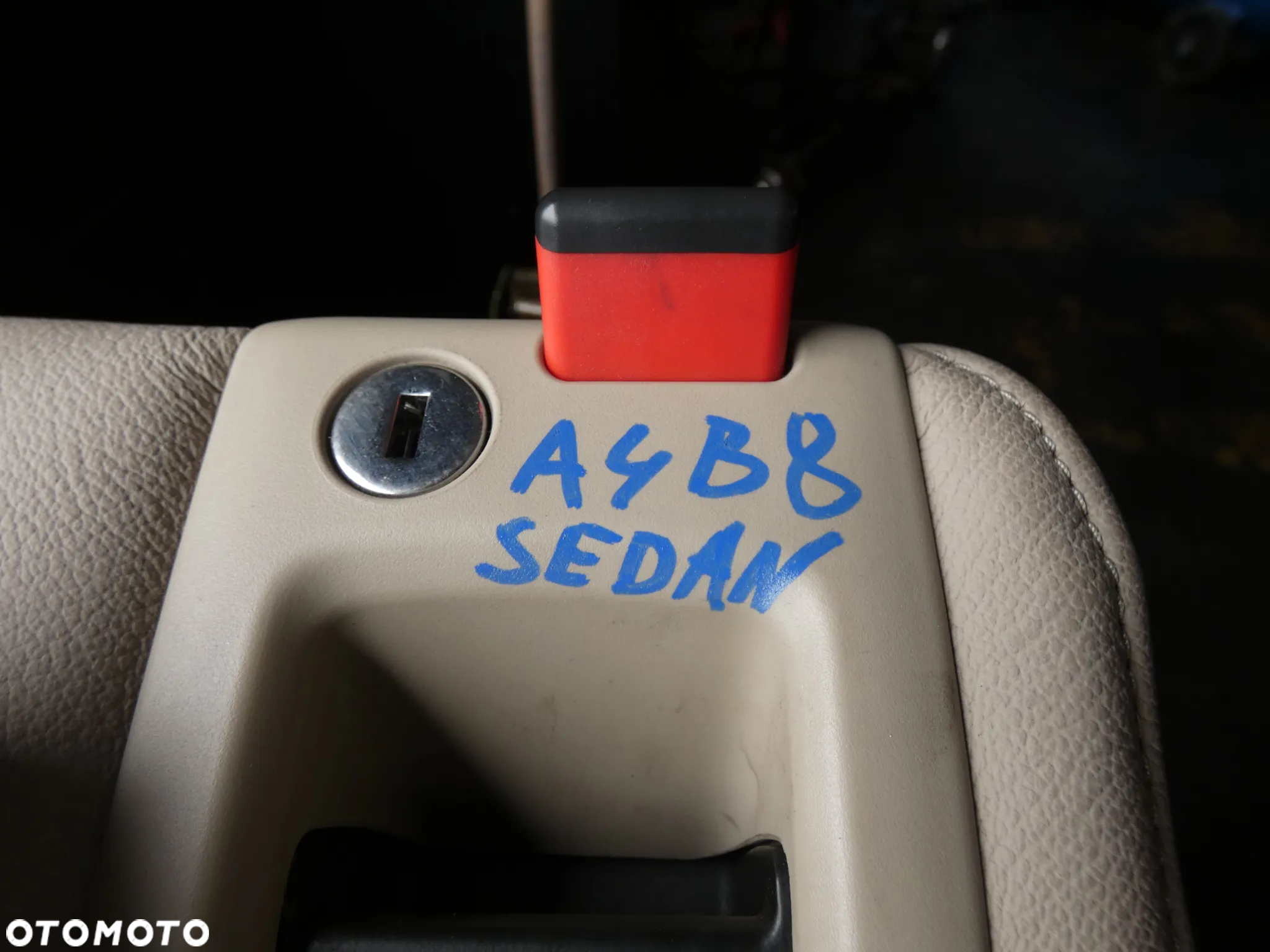 AUDI A4 B8 SEDAN FOTELE KANAPA KOMPLET BEŻOWE SKÓRA GORLICE - 27
