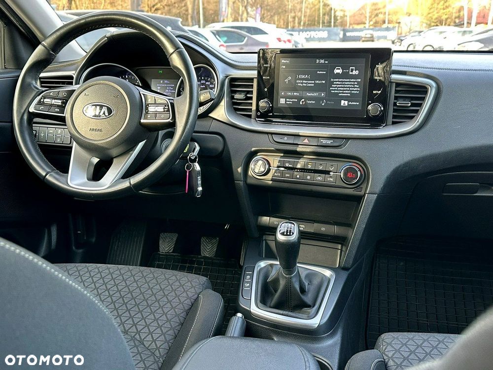 Kia Ceed - 20