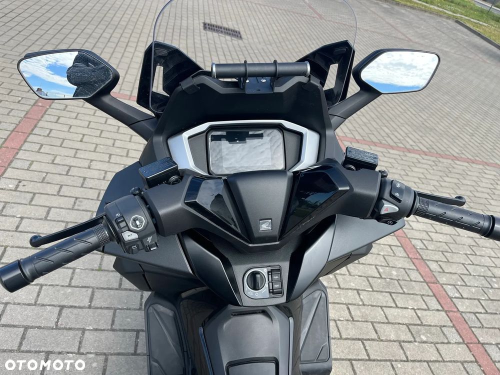 Honda NSS - 1