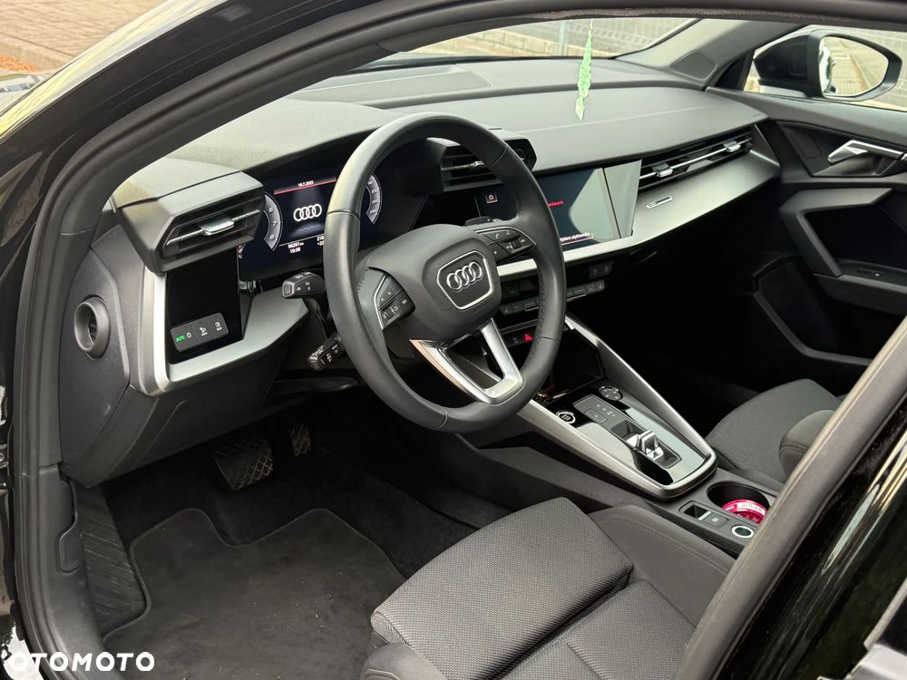 Audi A3 Sportback - 9